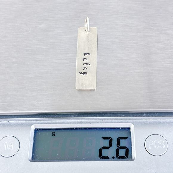 Vintage Silver-Tone Vertical Name Bar Pendant “haley” - Picture 5 of 6